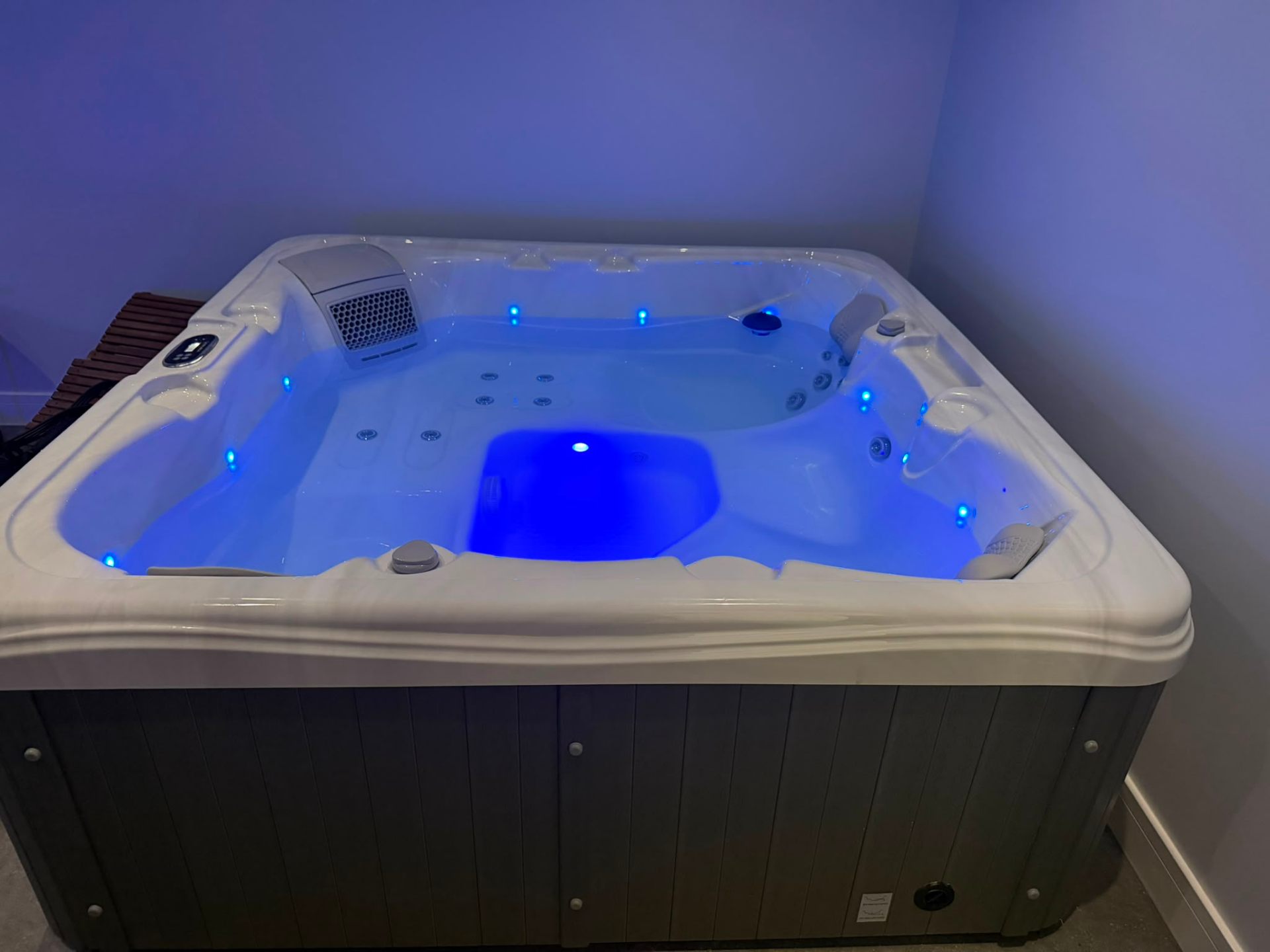 Hot tub inside the recovery suite at Relentless Health & Fitness in Attleborough